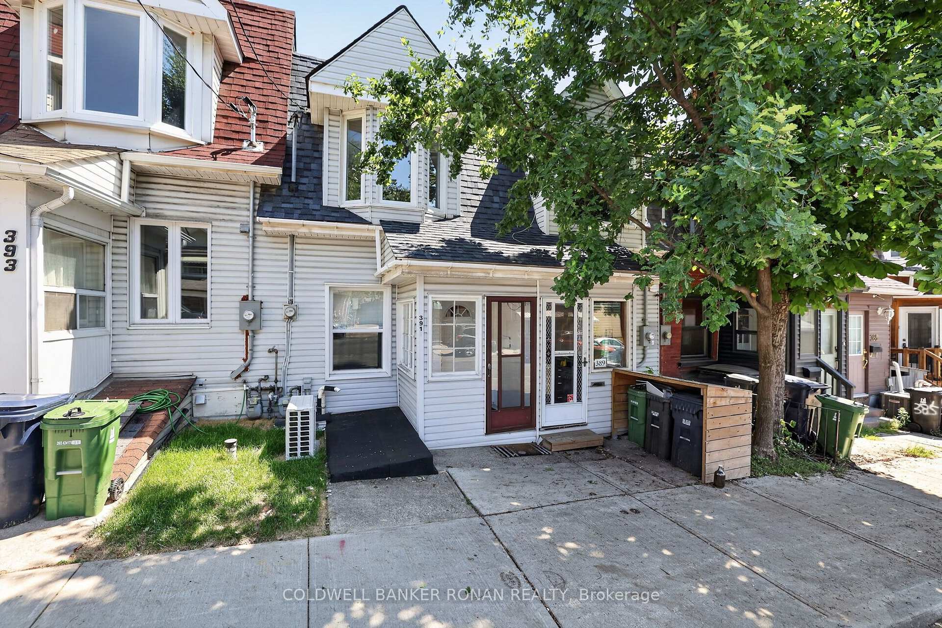 Photo 4 of 391 Jones Avenue, Toronto, Blake-Jones — HOMEH