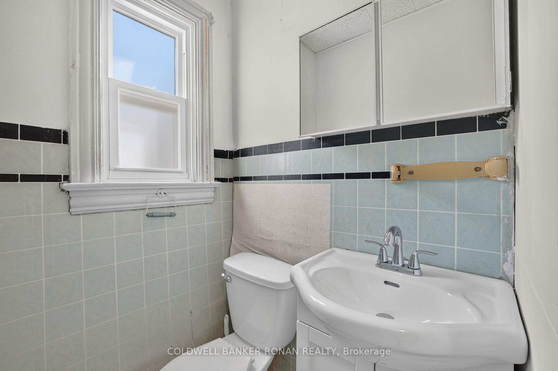 Photo 28 of 391 Jones Avenue, Toronto, Blake-Jones — HOMEH