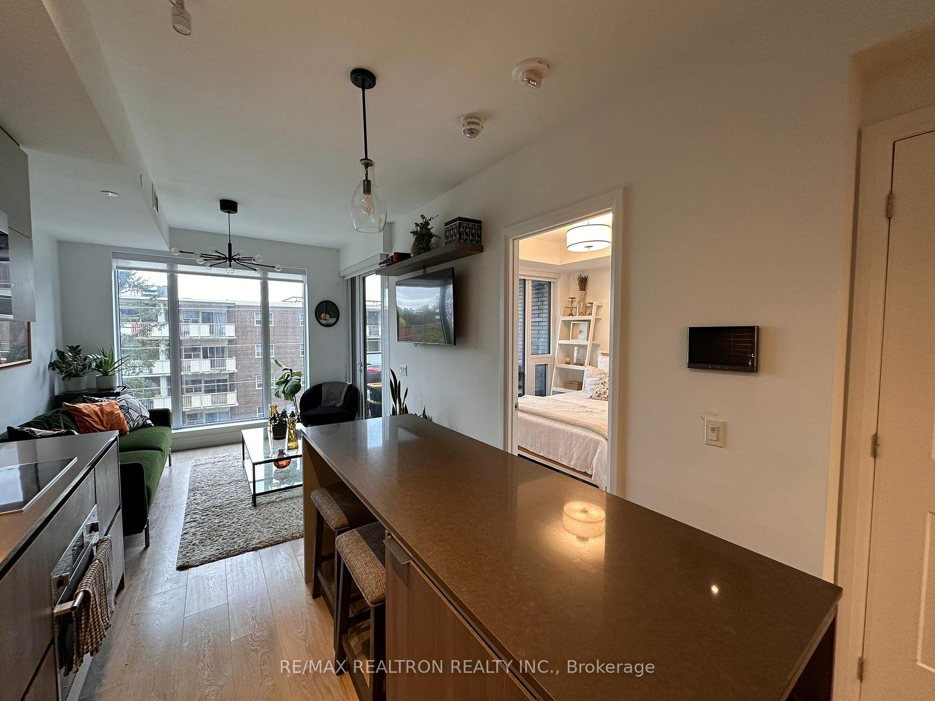 Photo 10 of Unit 612, 21 Park Street E, Mississauga, Port Credit — HOMEH