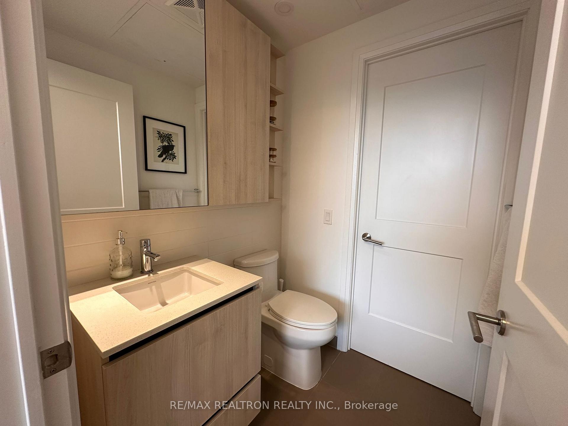 Photo 17 of Unit 612, 21 Park Street E, Mississauga, Port Credit — HOMEH