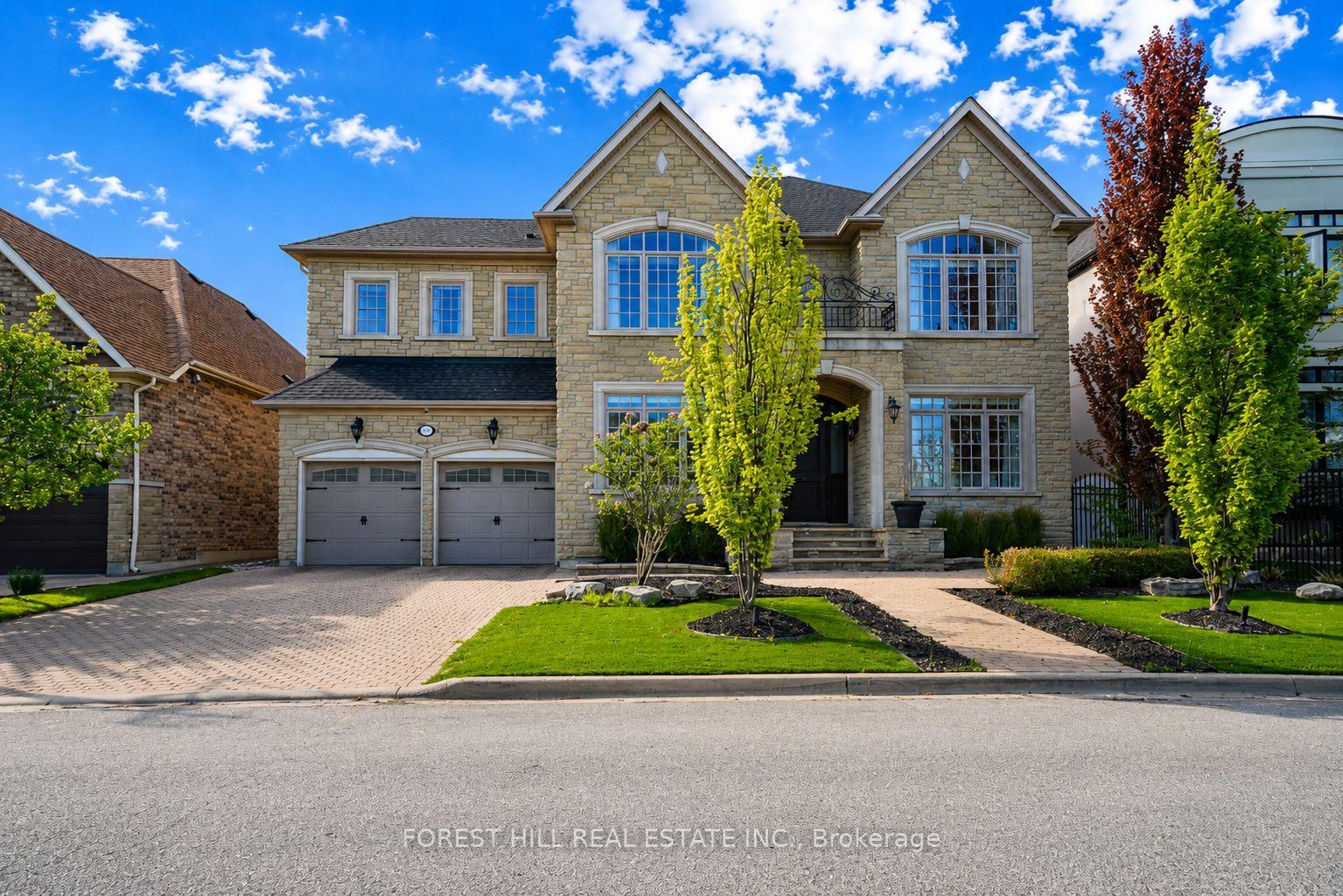 Photo 1 of 110 Cook's Mill Crescent, Vaughan, Patterson — HOMEH