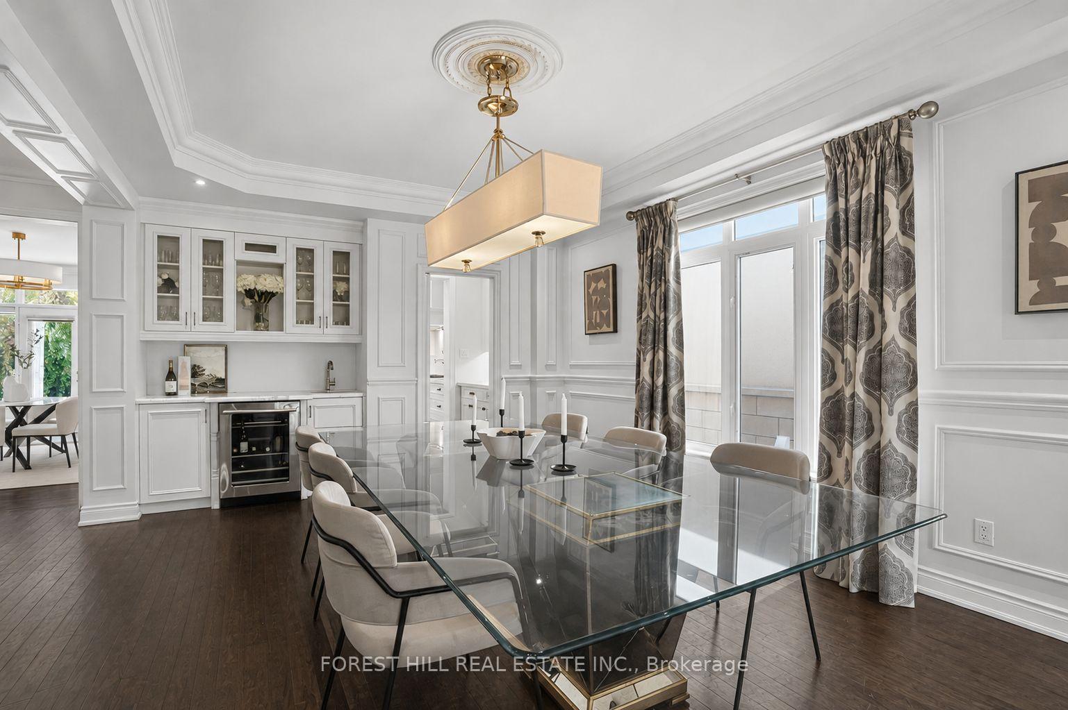 Photo 8 of 110 Cook's Mill Crescent, Vaughan, Patterson — HOMEH