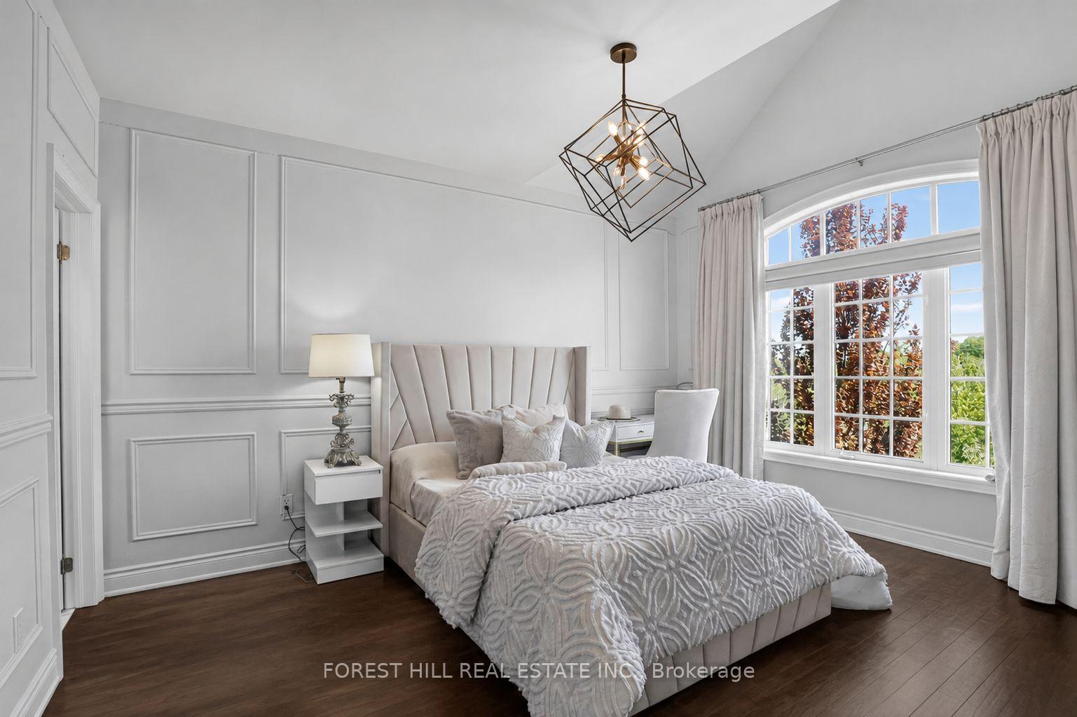 Photo 30 of 110 Cook's Mill Crescent, Vaughan, Patterson — HOMEH