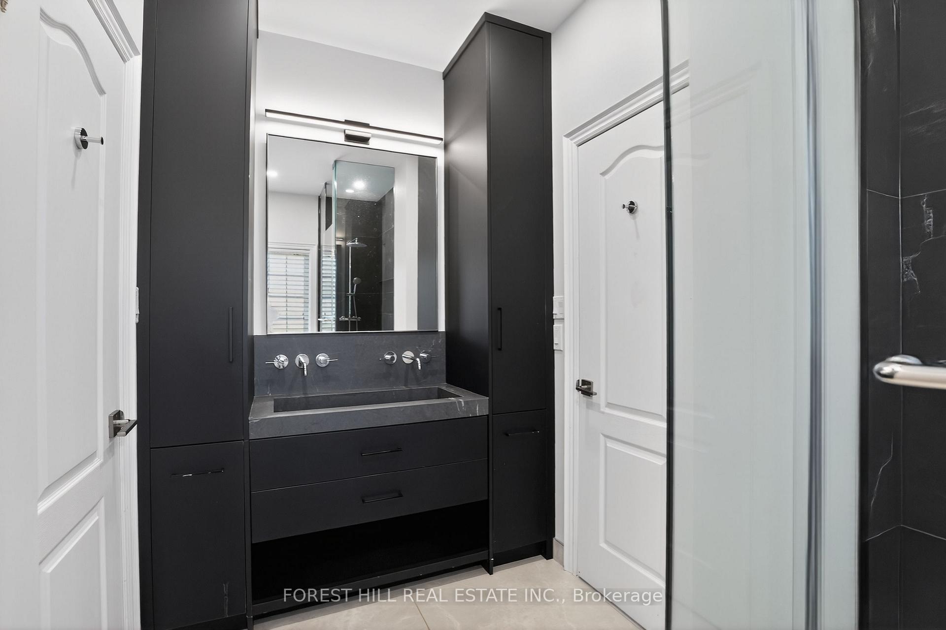 Photo 34 of 110 Cook's Mill Crescent, Vaughan, Patterson — HOMEH