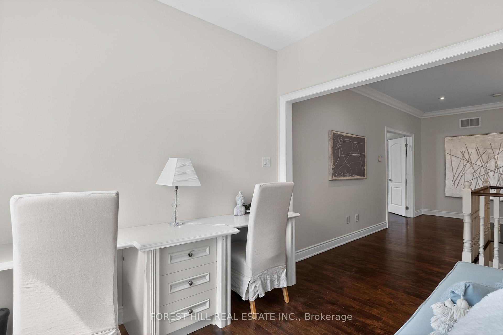 Photo 36 of 110 Cook's Mill Crescent, Vaughan, Patterson — HOMEH