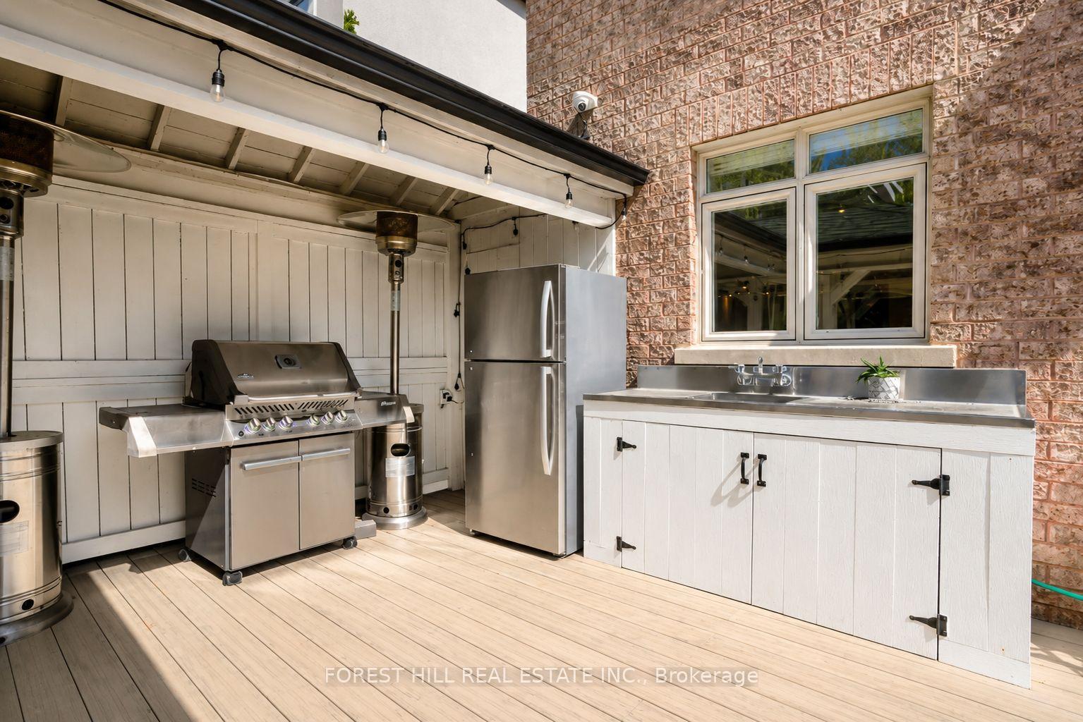Photo 45 of 110 Cook's Mill Crescent, Vaughan, Patterson — HOMEH