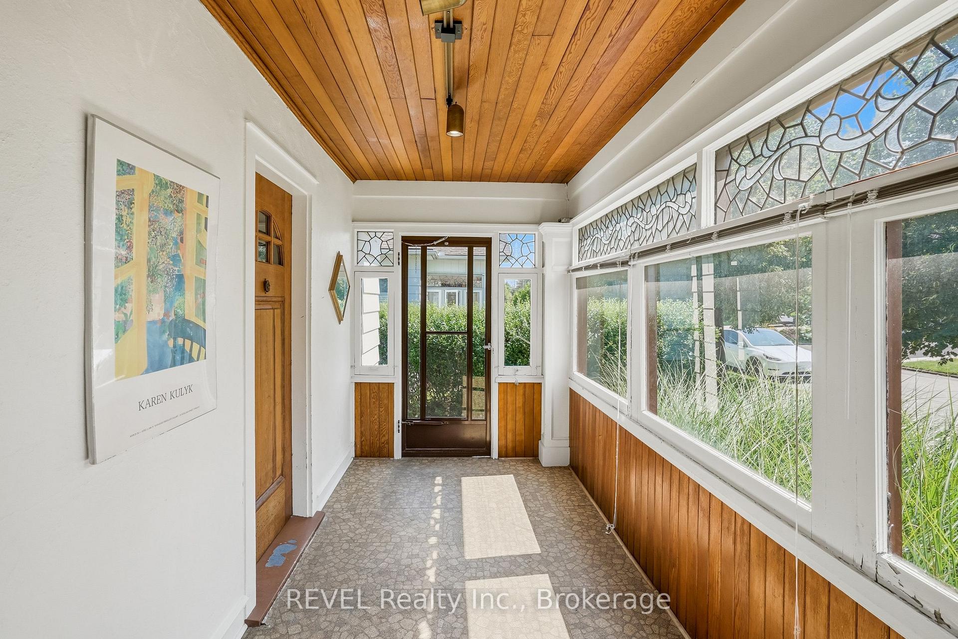 Photo 6 of 66 Permilla Street, St. Catharines, Ridley — HOMEH