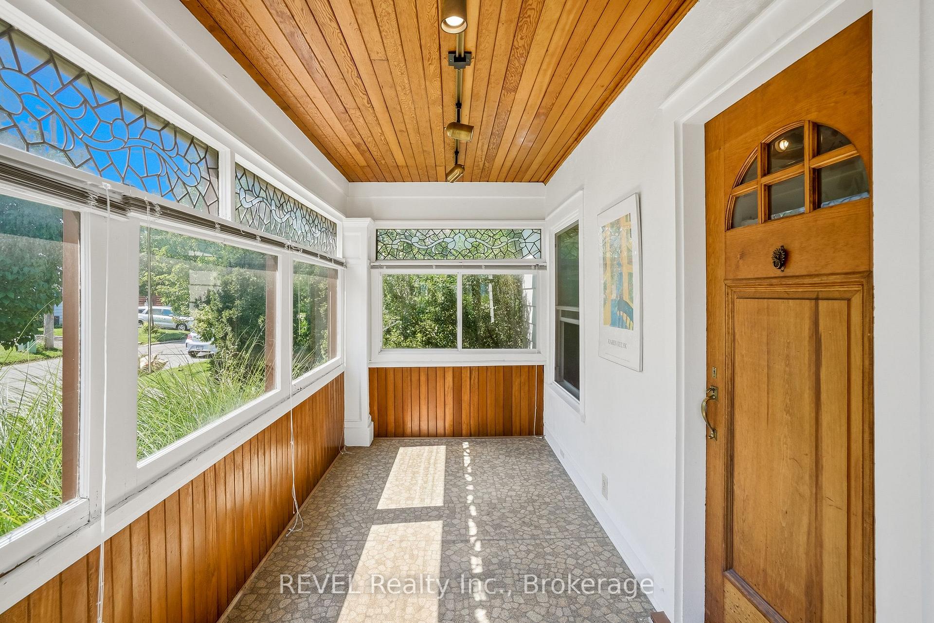 Photo 7 of 66 Permilla Street, St. Catharines, Ridley — HOMEH