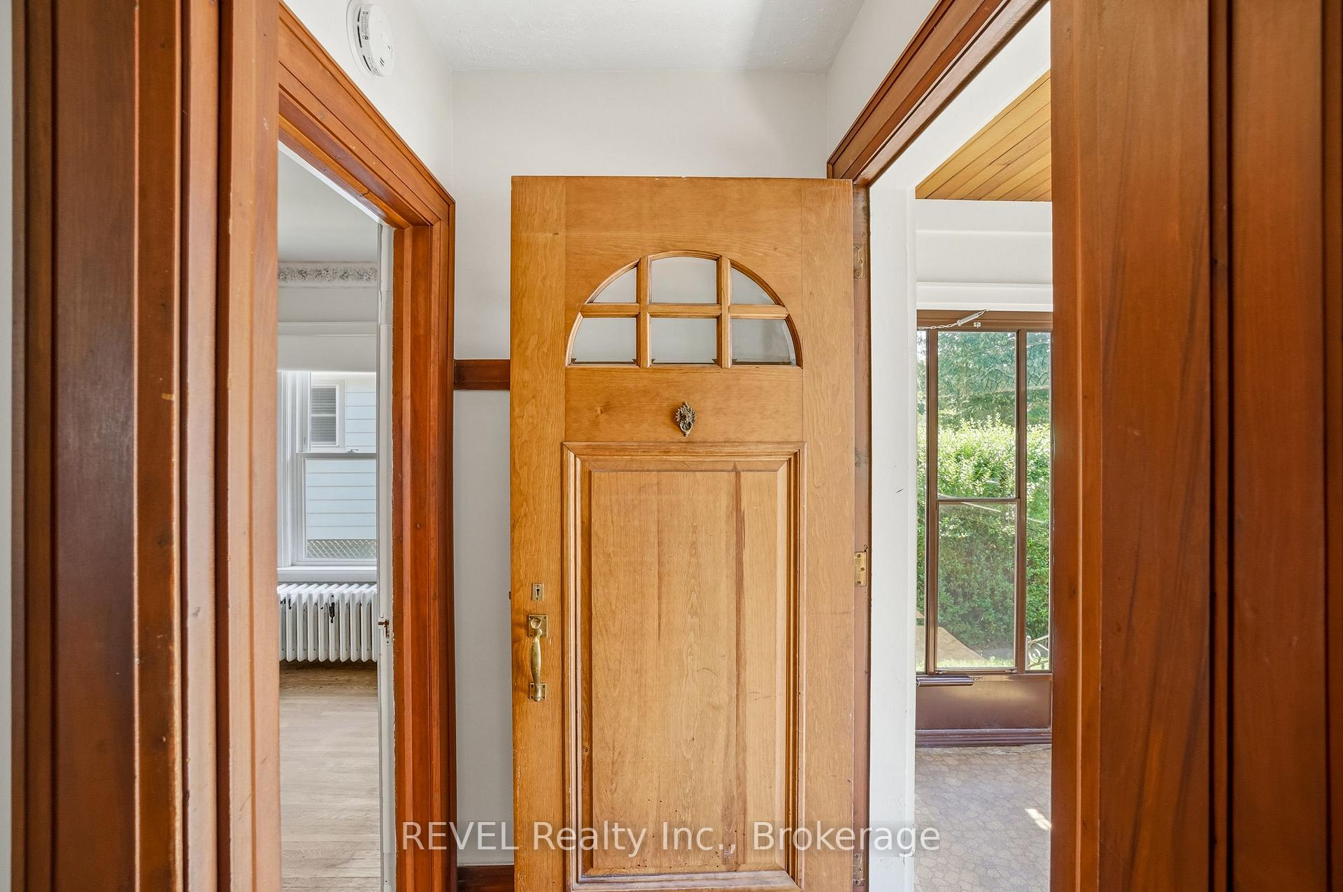Photo 9 of 66 Permilla Street, St. Catharines, Ridley — HOMEH