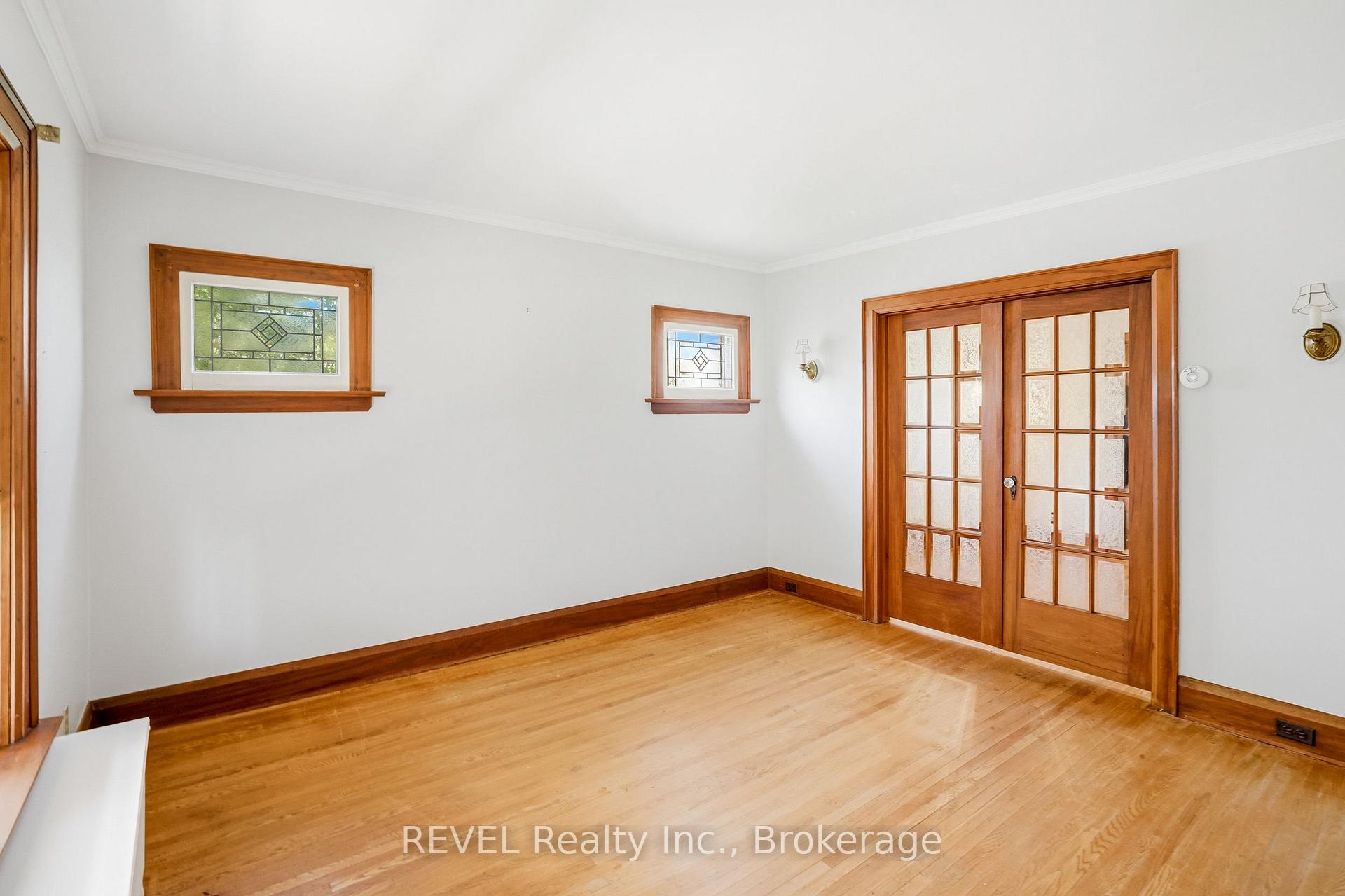 Photo 11 of 66 Permilla Street, St. Catharines, Ridley — HOMEH