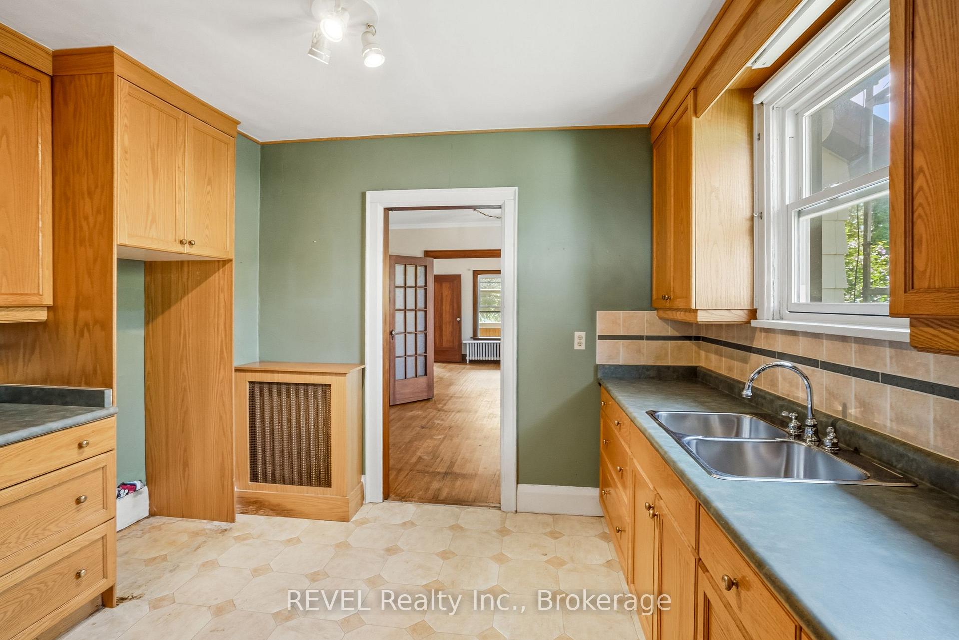 Photo 14 of 66 Permilla Street, St. Catharines, Ridley — HOMEH