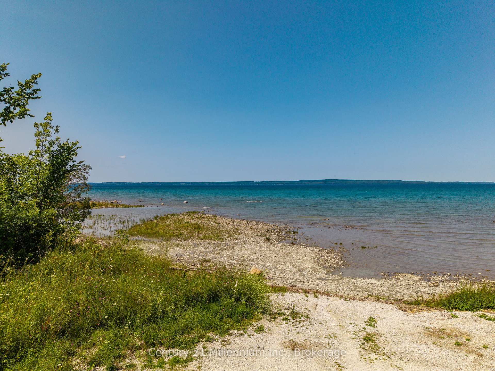 Photo 13 of 101 Ugovsek Crescent, Meaford — HOMEH