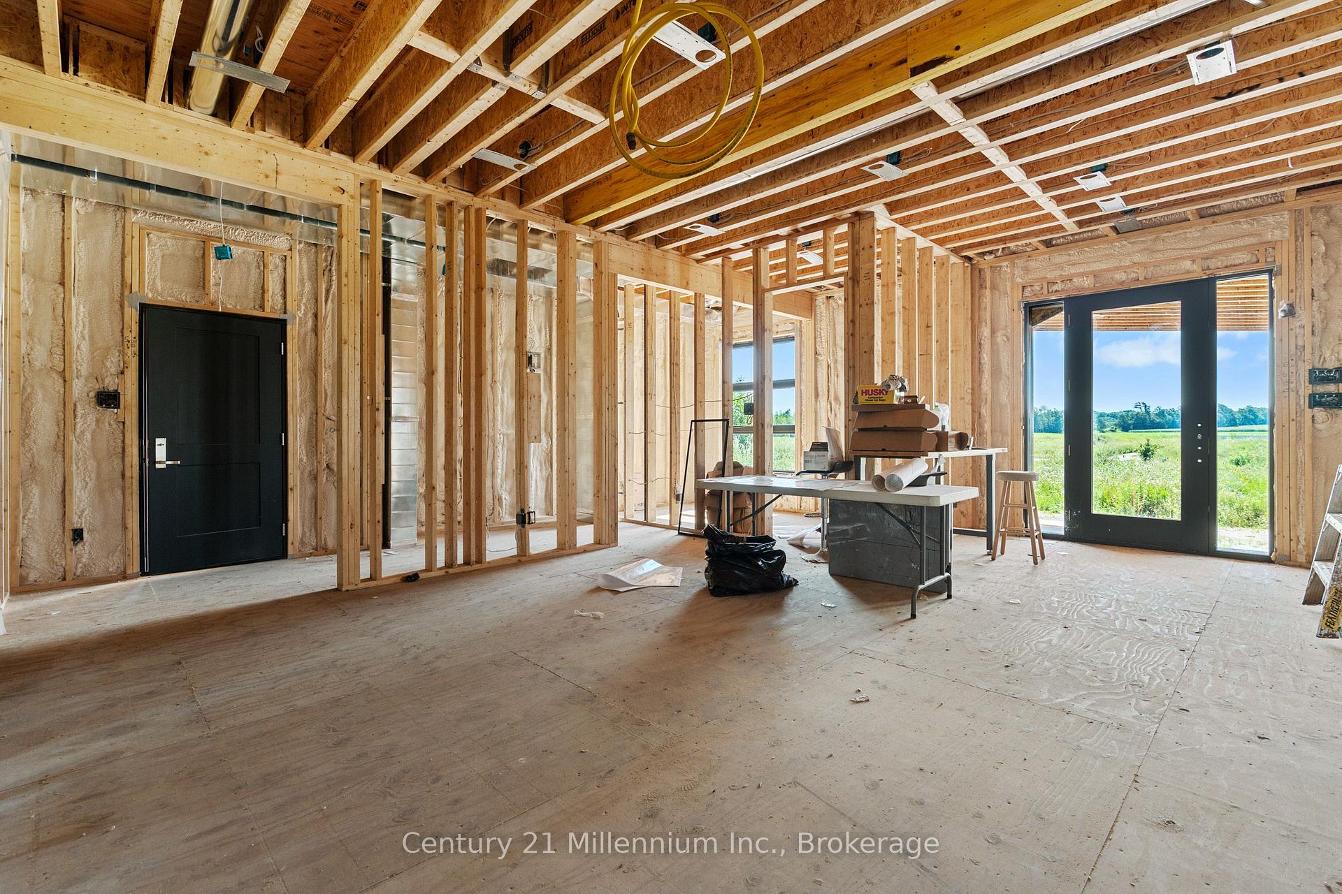 Photo 16 of 101 Ugovsek Crescent, Meaford — HOMEH