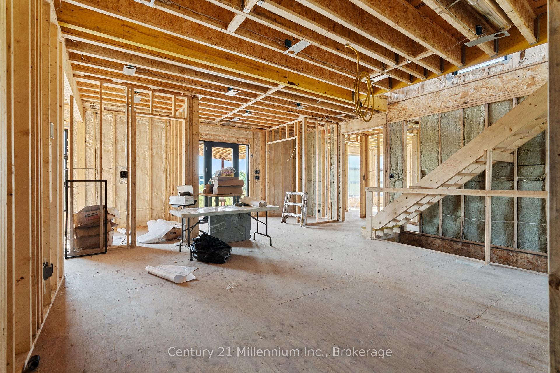Photo 18 of 101 Ugovsek Crescent, Meaford — HOMEH