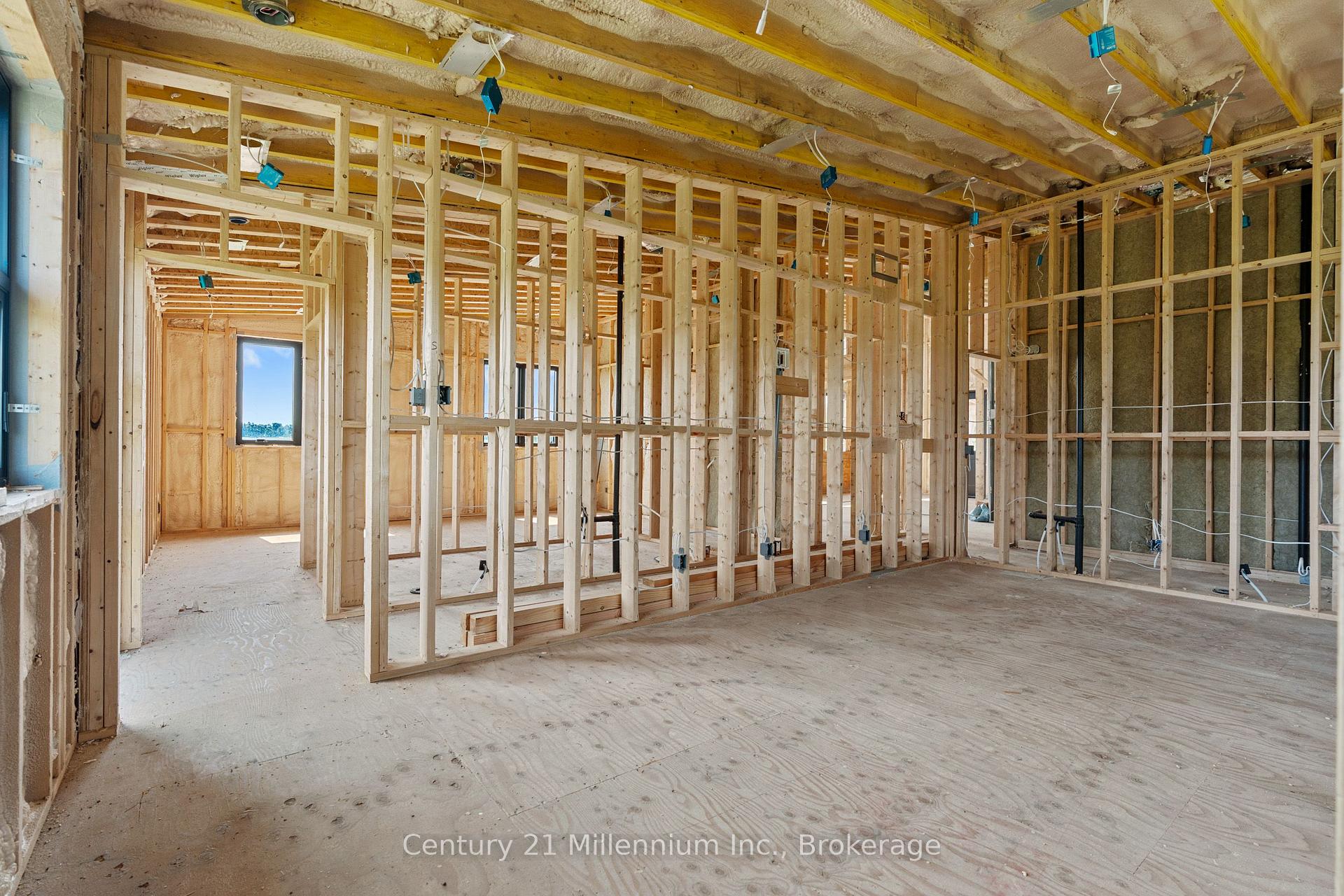 Photo 37 of 101 Ugovsek Crescent, Meaford — HOMEH