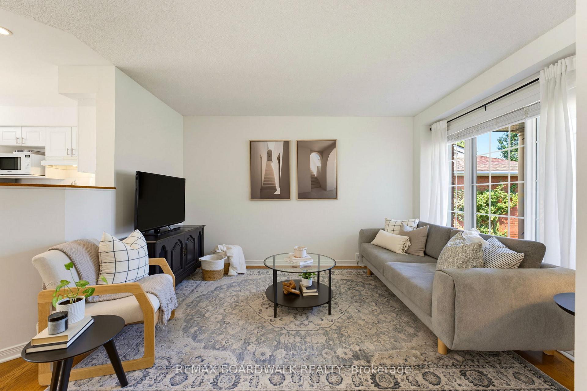Photo 11 of 1474 Bonneville Crescent, Ottawa, Orleans/Sunridge — HOMEH