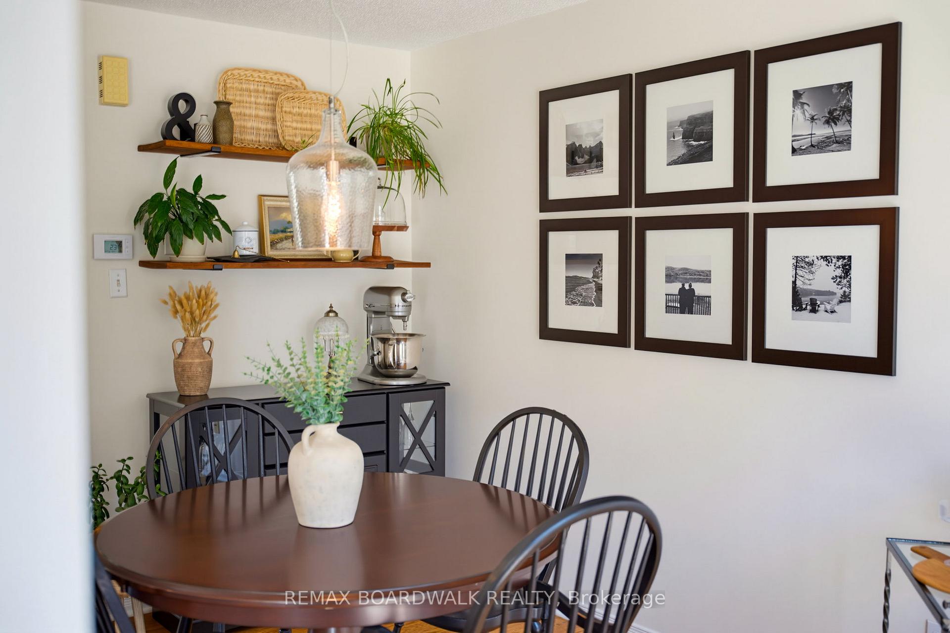Photo 14 of 1474 Bonneville Crescent, Ottawa, Orleans/Sunridge — HOMEH