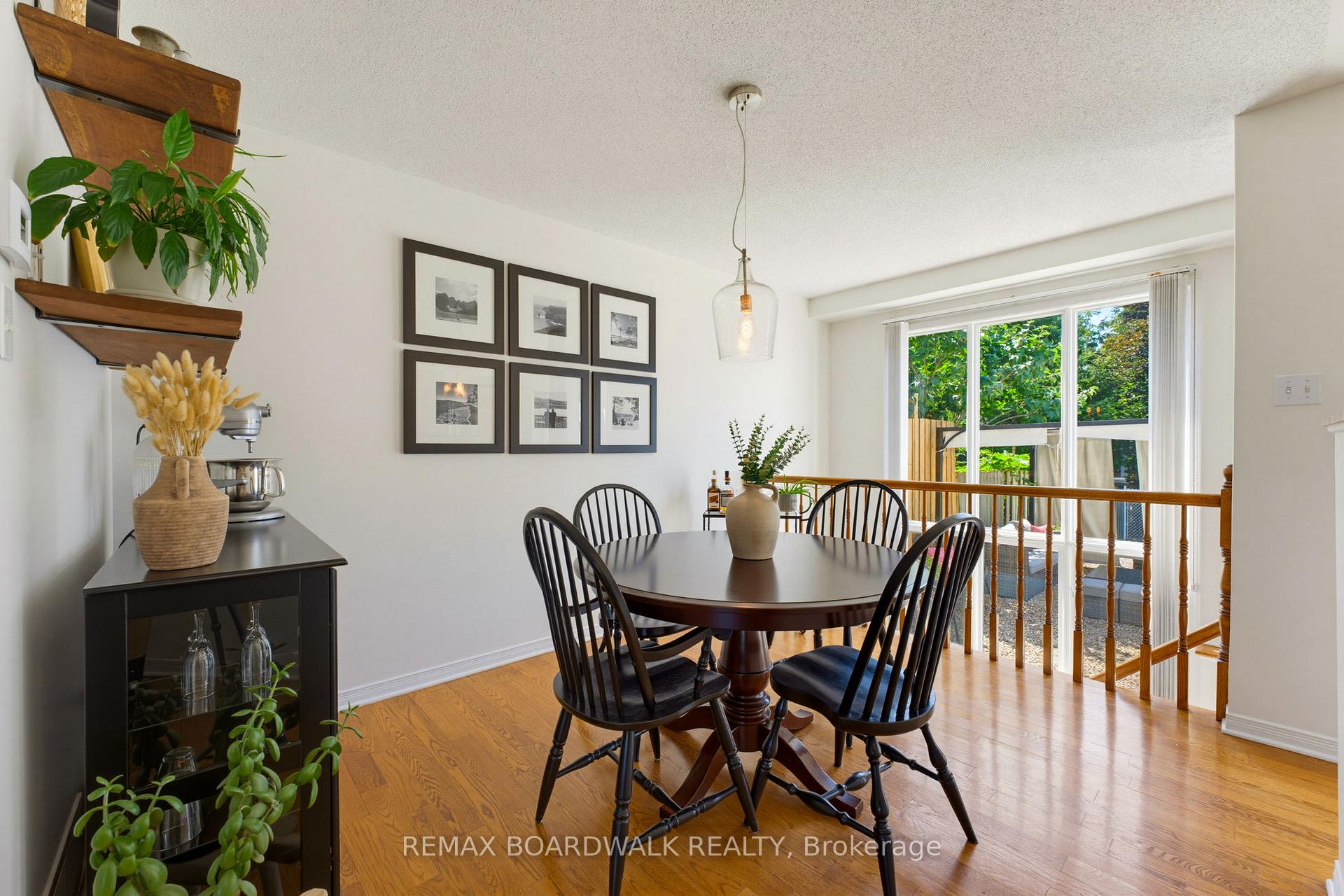 Photo 15 of 1474 Bonneville Crescent, Ottawa, Orleans/Sunridge — HOMEH