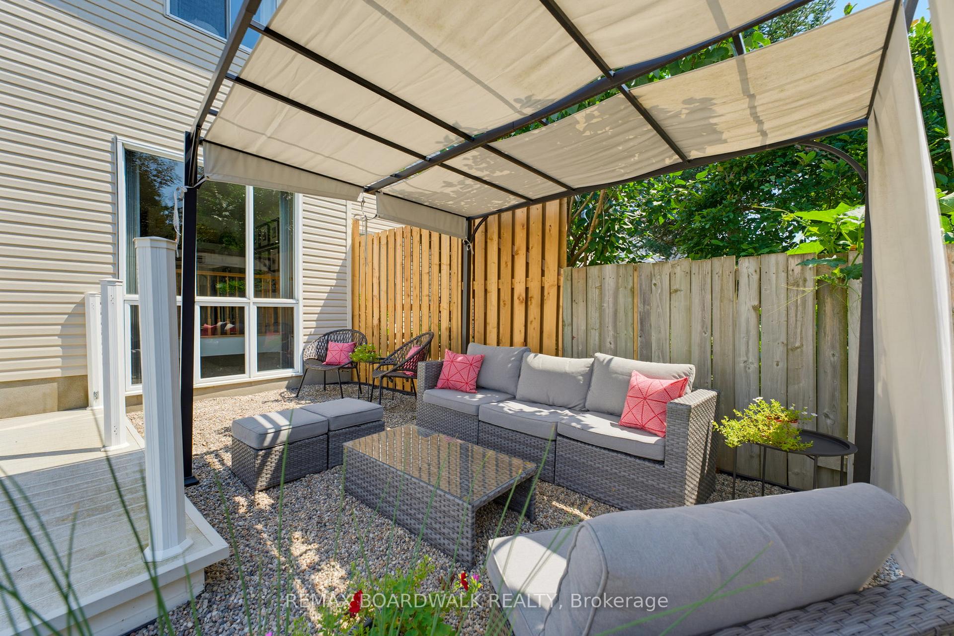 Photo 47 of 1474 Bonneville Crescent, Ottawa, Orleans/Sunridge — HOMEH