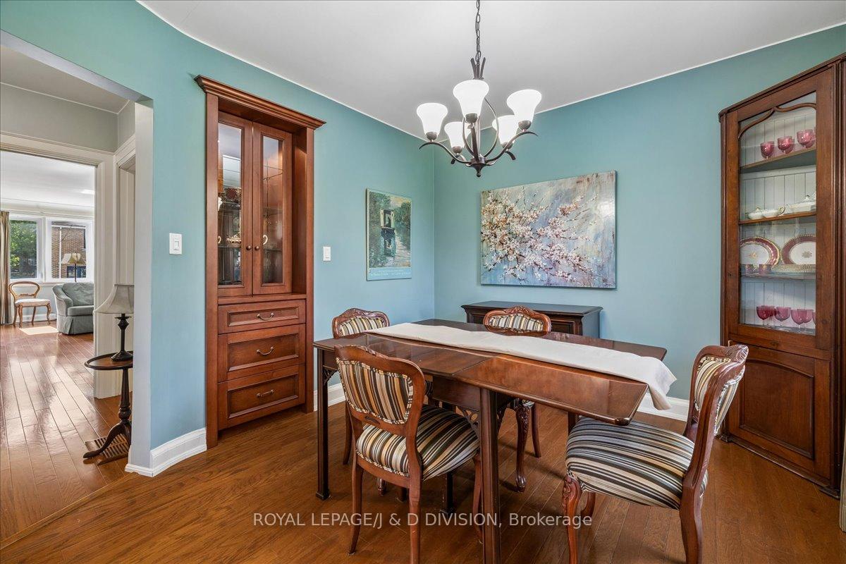 Photo 15 of 32 Miles Court, Hamilton, Kirkendall — HOMEH