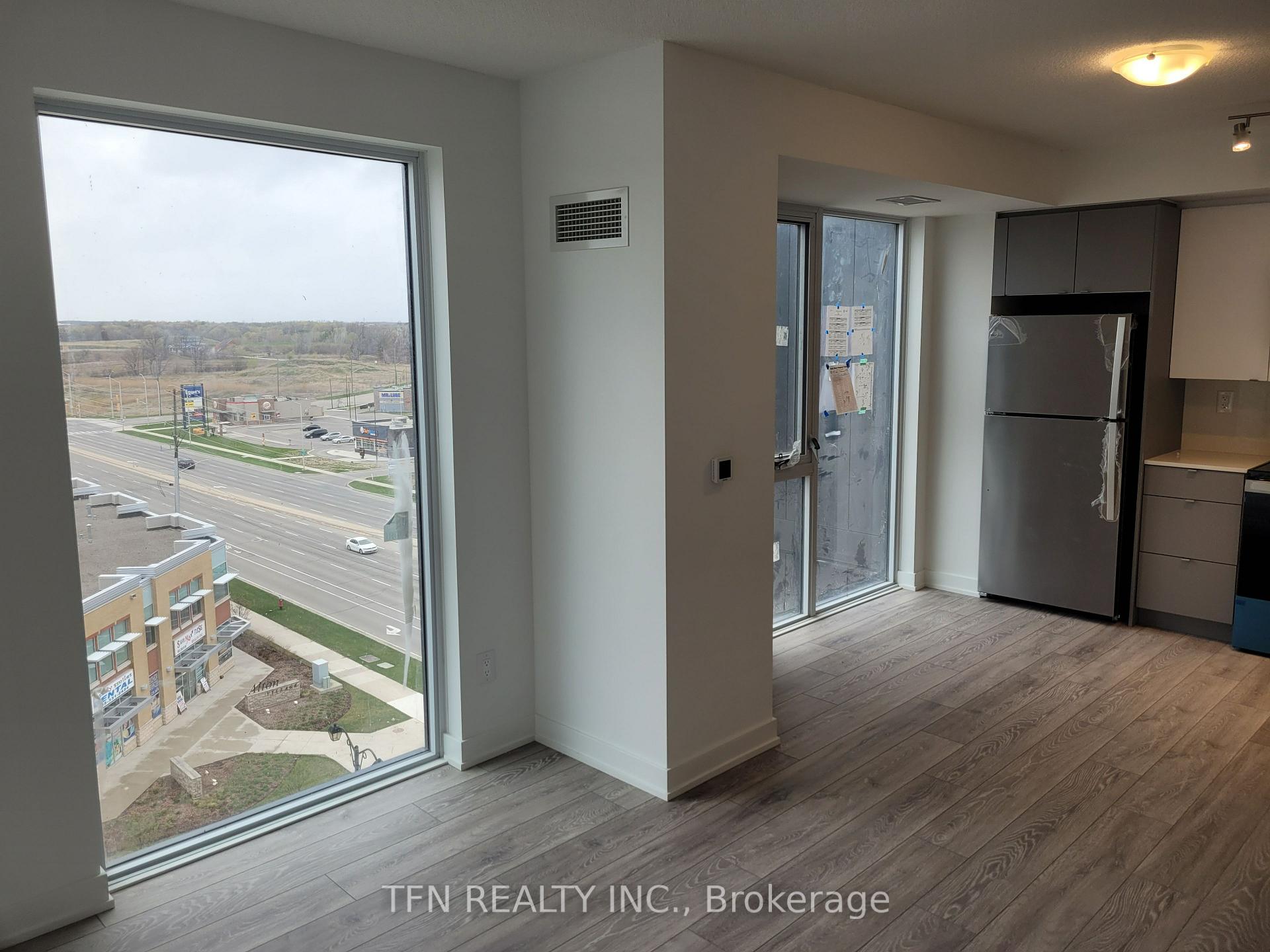 Photo 5 of Unit B903, 3200 Dakota Common, Burlington, Alton — HOMEH