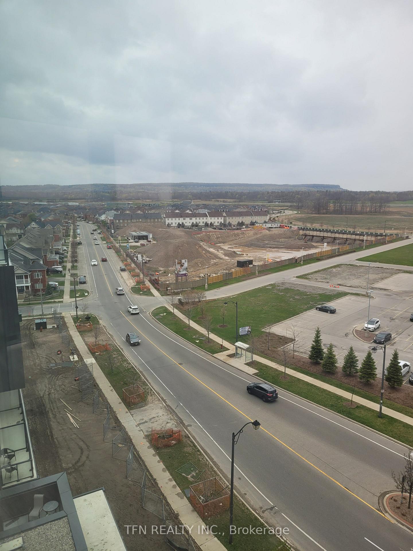 Photo 16 of Unit B903, 3200 Dakota Common, Burlington, Alton — HOMEH