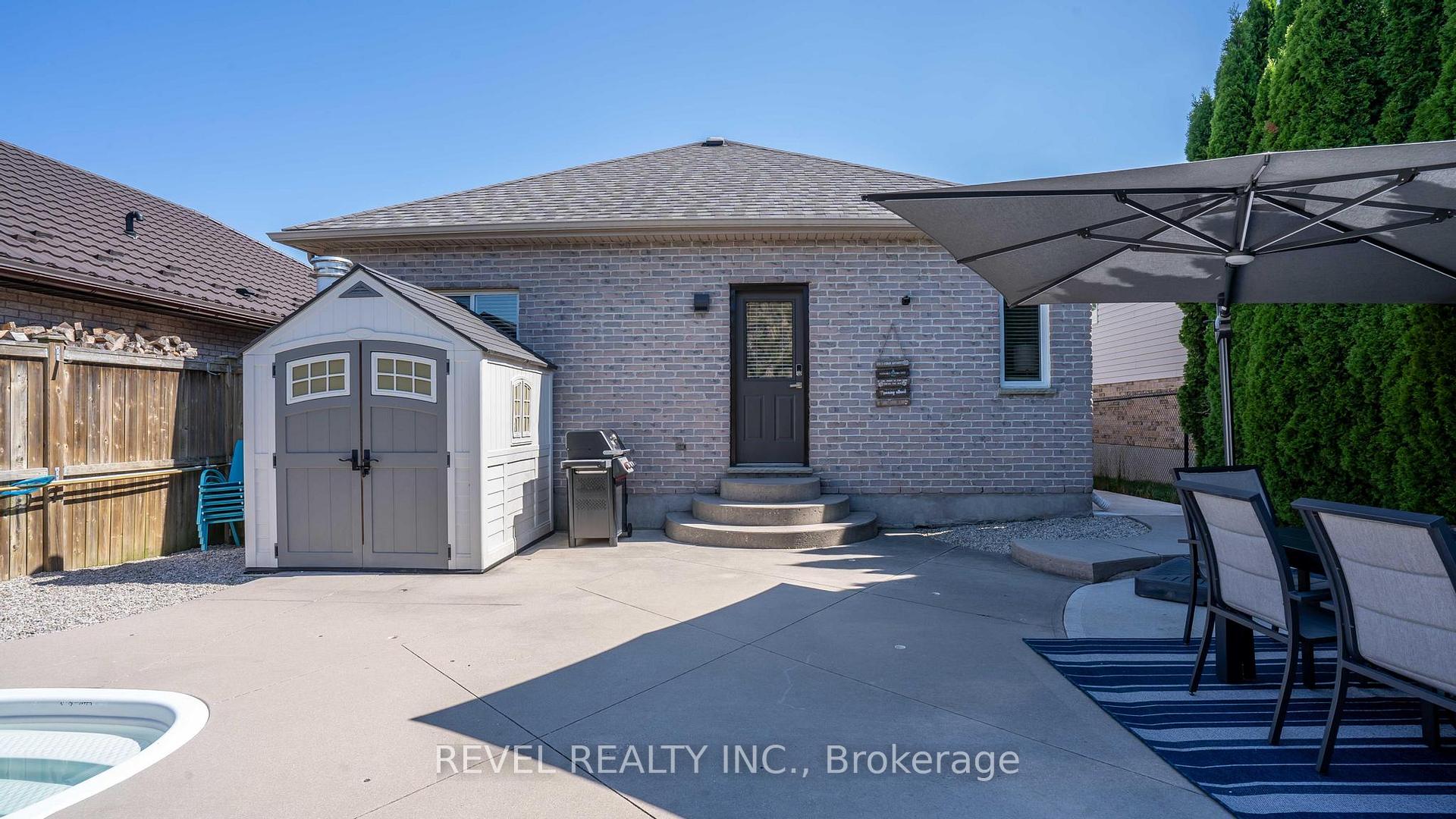 Photo 39 of 857 Cresthaven Crescent, London, South L — HOMEH