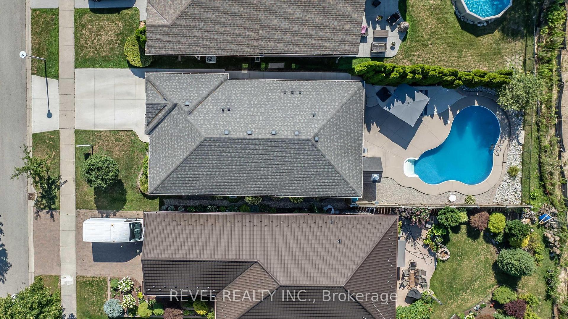 Photo 44 of 857 Cresthaven Crescent, London, South L — HOMEH