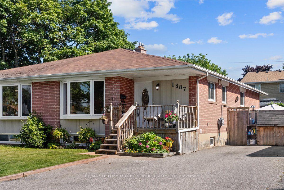 Photo 2 of 1387 Tatra Drive, Pickering, Bay Ridges — HOMEH
