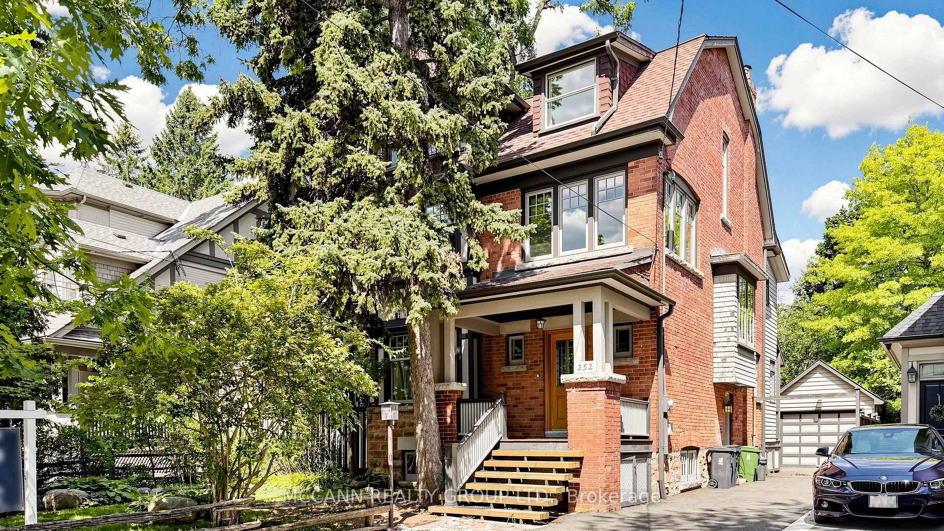 Front of 252 Sheldrake Boulevard