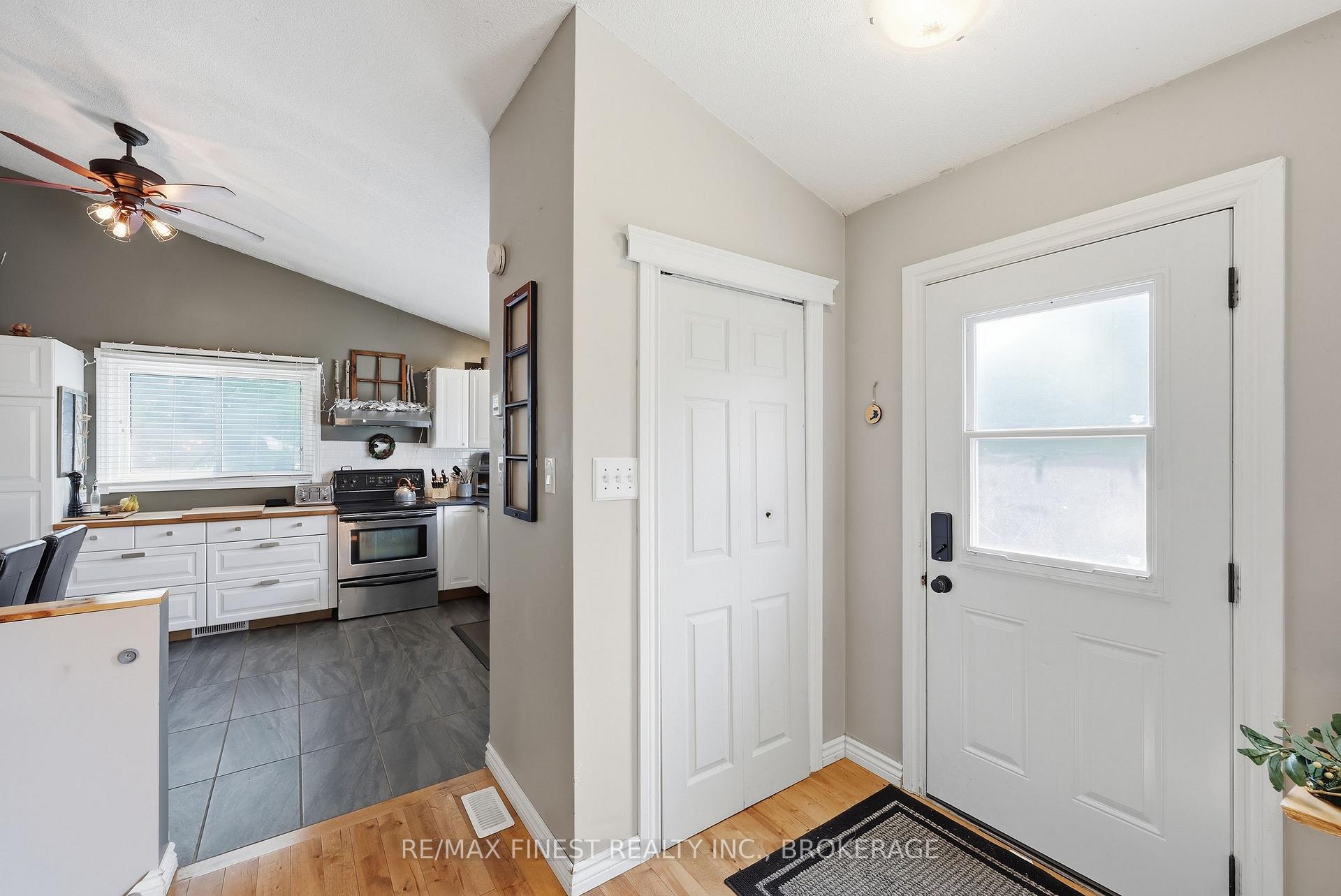 Photo 6 of 2347 Battersea Road, Kingston, City North of 401 — HOMEH