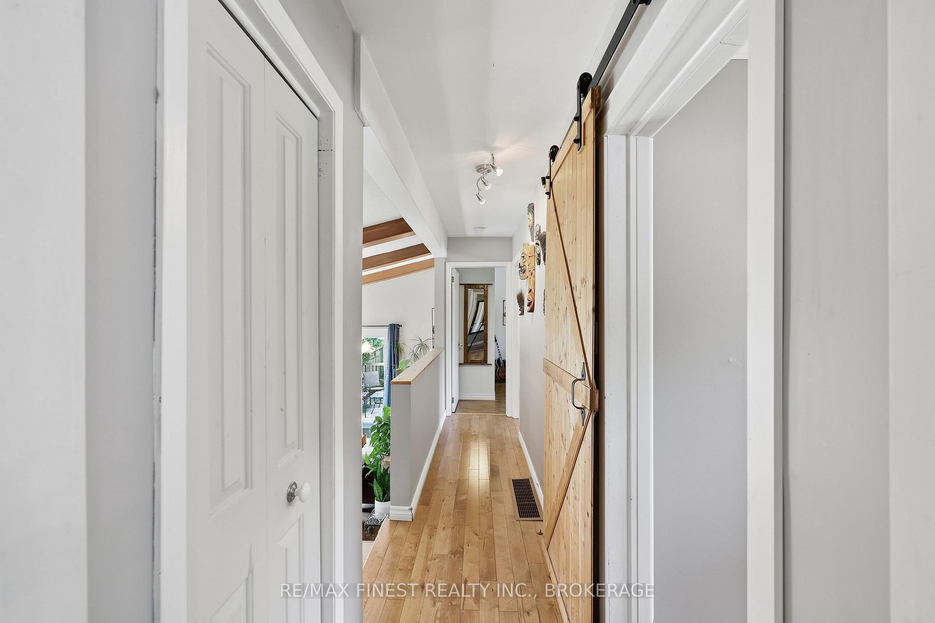 Photo 25 of 2347 Battersea Road, Kingston, City North of 401 — HOMEH