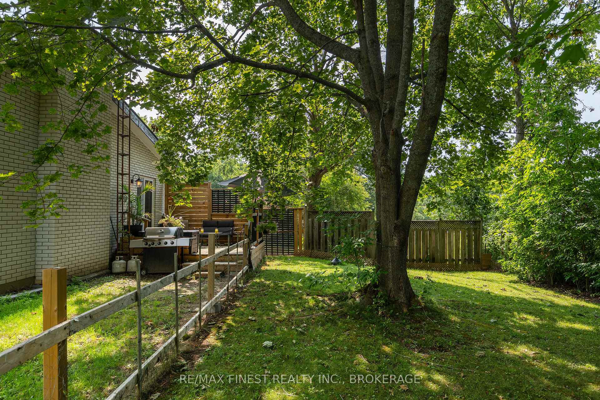Photo 41 of 2347 Battersea Road, Kingston, City North of 401 — HOMEH