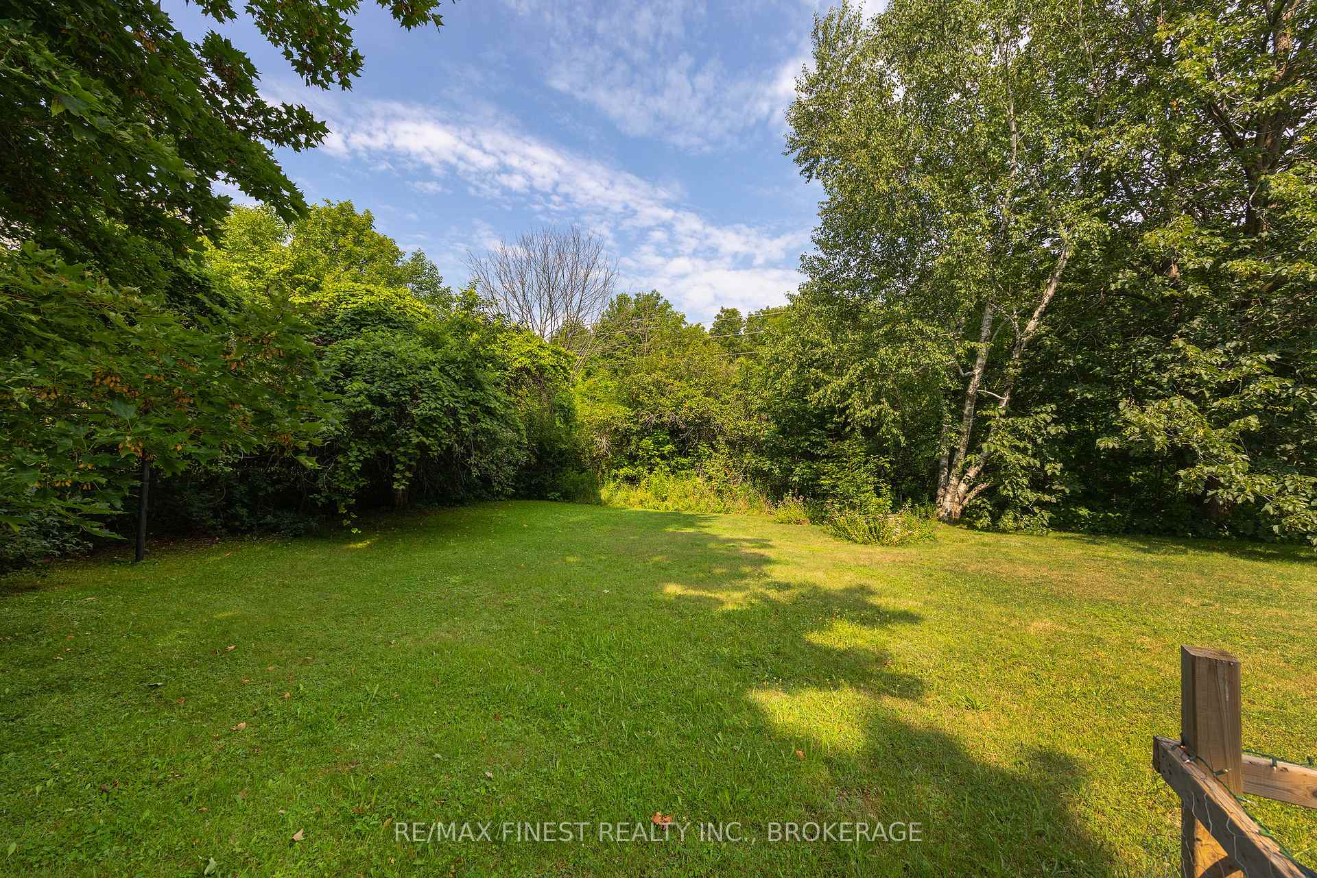 Photo 48 of 2347 Battersea Road, Kingston, City North of 401 — HOMEH
