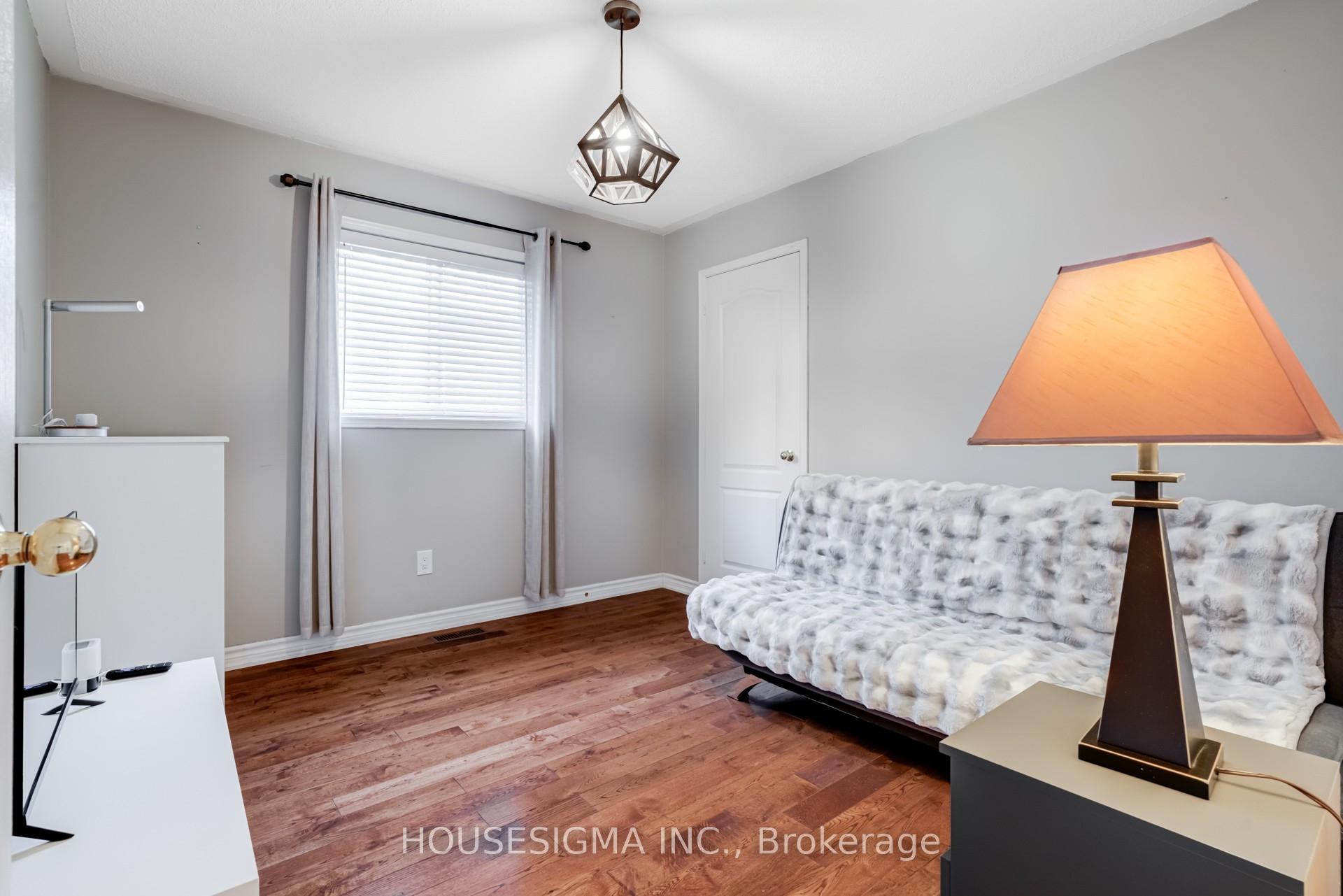 Photo 22 of 1475 Ravensmoor Crescent, Mississauga, East Credit — HOMEH