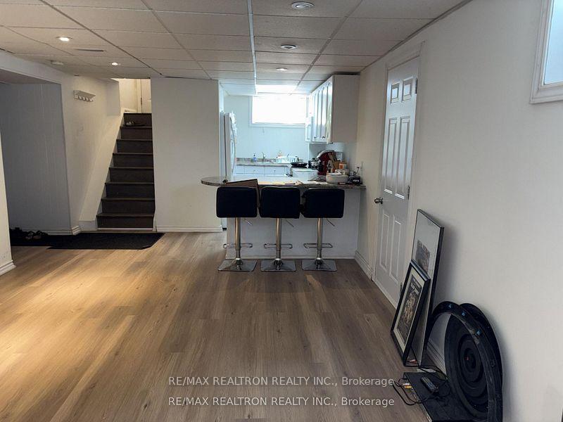 Photo 9 of 607 Stevenson Road N, Oshawa, McLaughlin — HOMEH