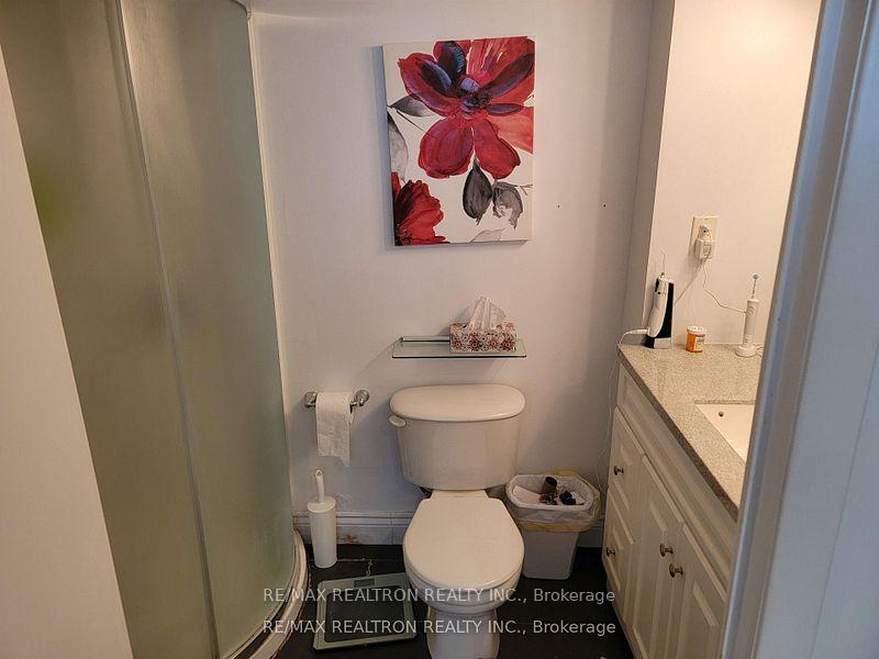 Photo 10 of 607 Stevenson Road N, Oshawa, McLaughlin — HOMEH