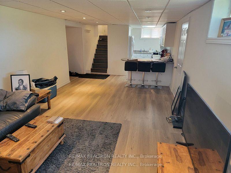 Photo 14 of 607 Stevenson Road N, Oshawa, McLaughlin — HOMEH