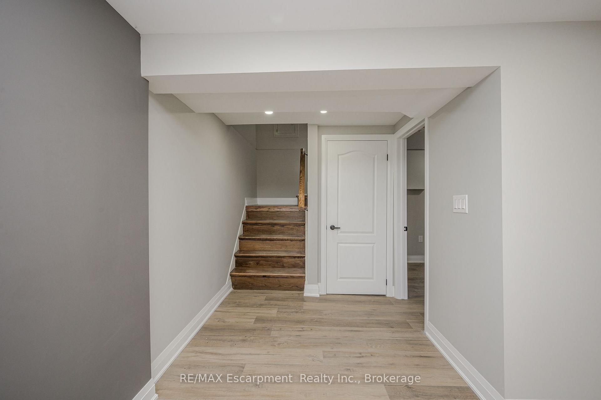 Photo 4 of Unit LOWER UNIT, 144 East 44th Street, Hamilton, Hampton Heights — HOMEH