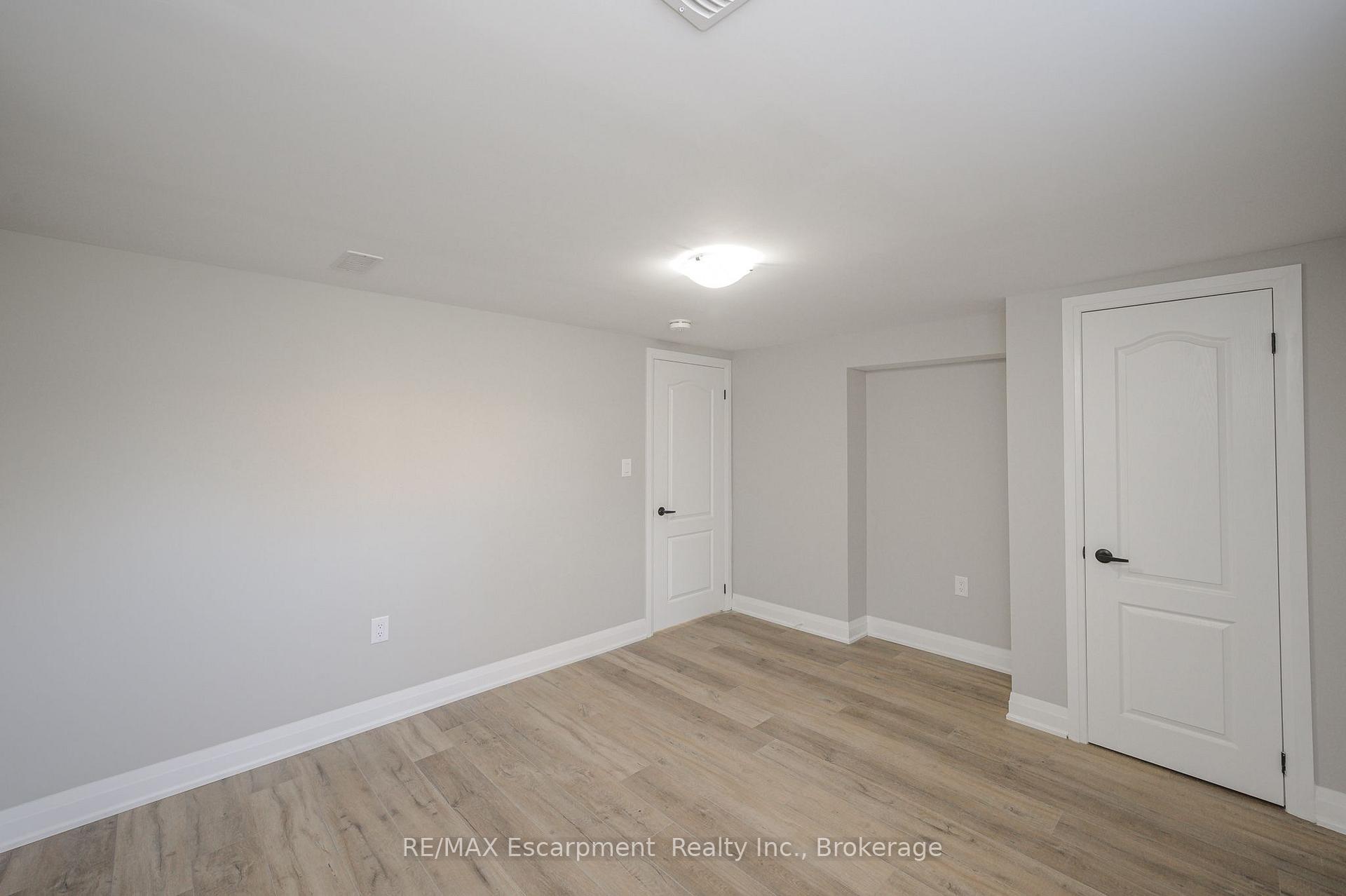Photo 16 of Unit LOWER UNIT, 144 East 44th Street, Hamilton, Hampton Heights — HOMEH