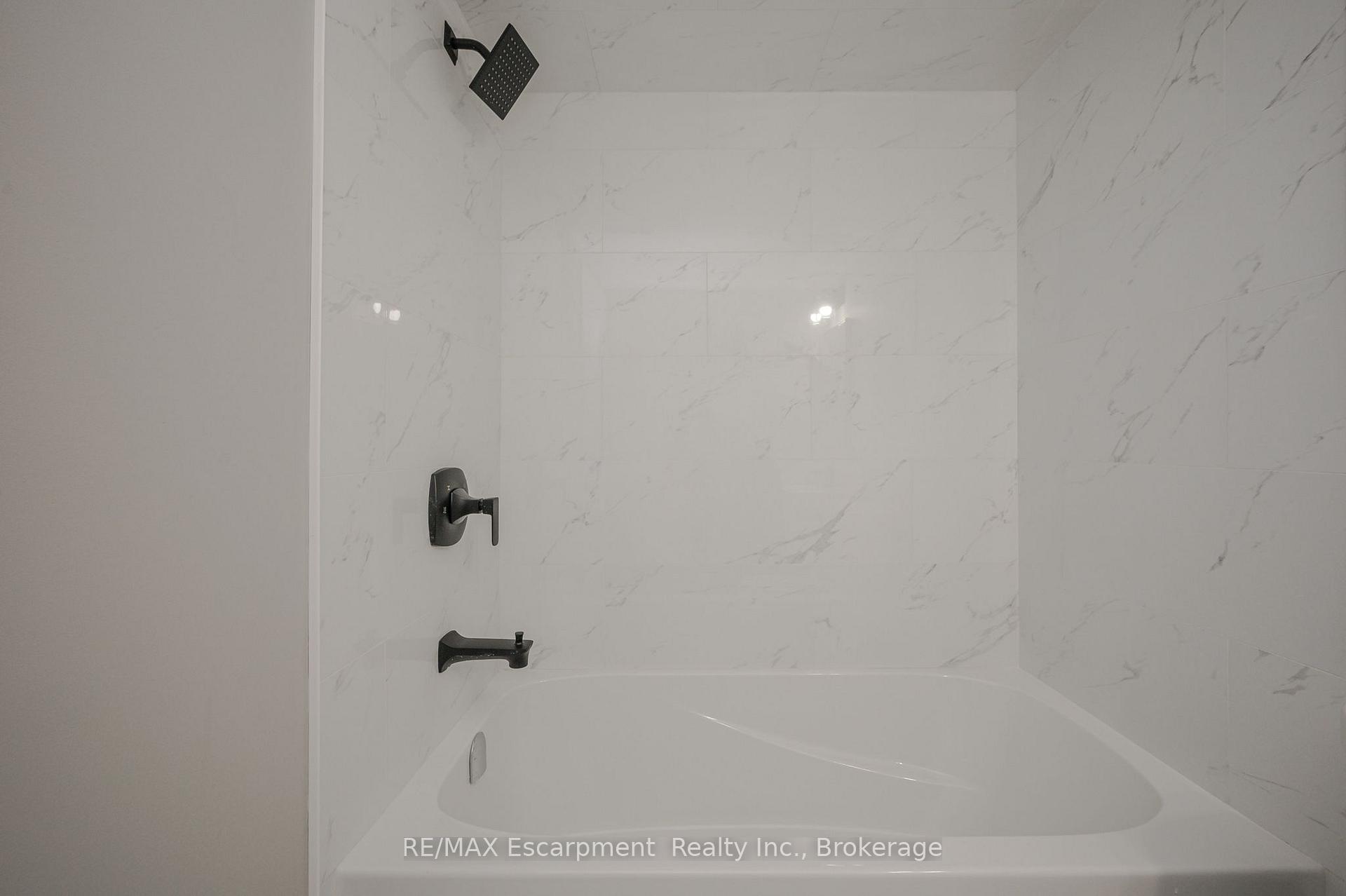 Photo 18 of Unit LOWER UNIT, 144 East 44th Street, Hamilton, Hampton Heights — HOMEH
