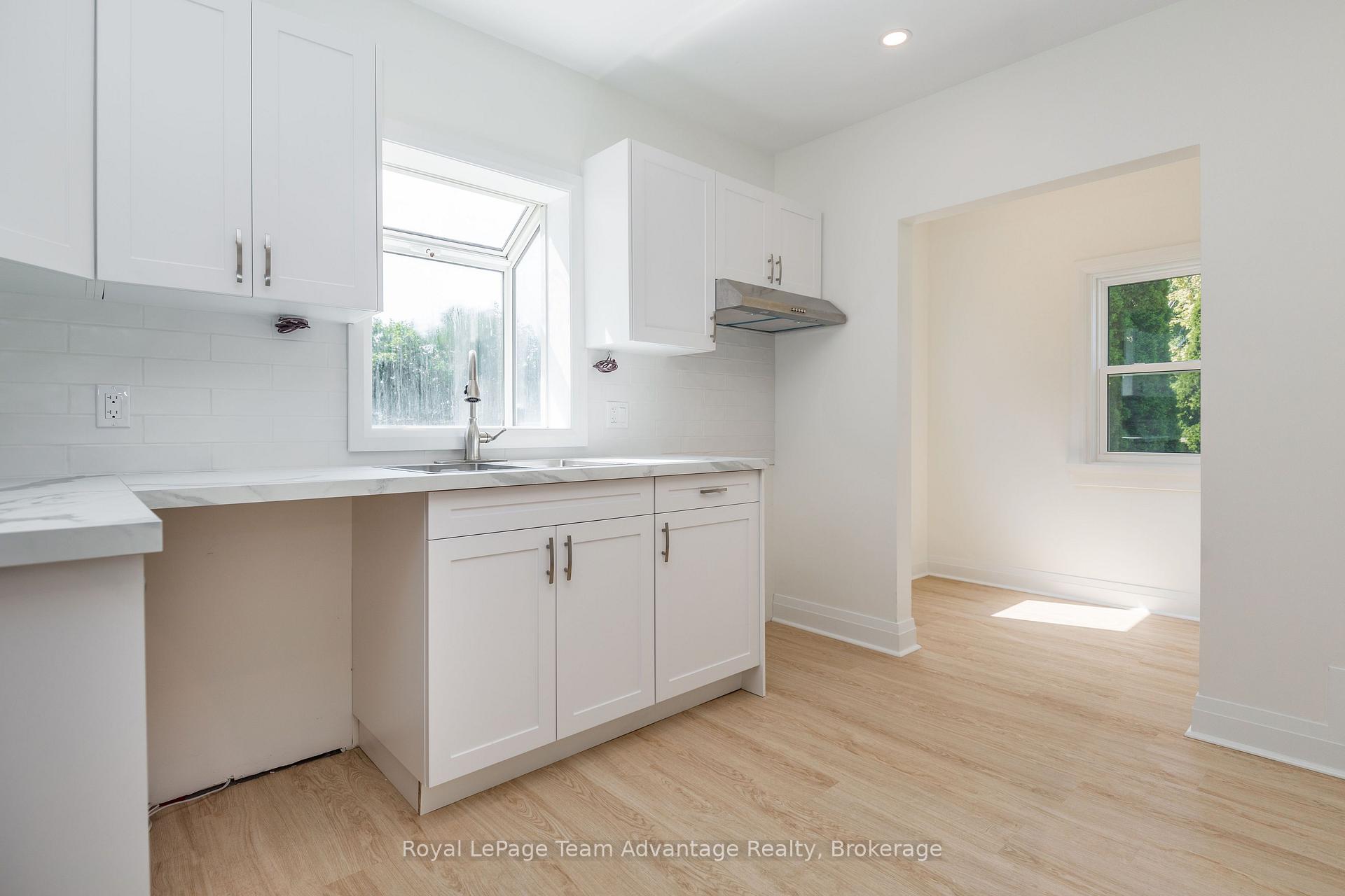 Photo 5 of 9 Houden Street, Springwater, Elmvale — HOMEH