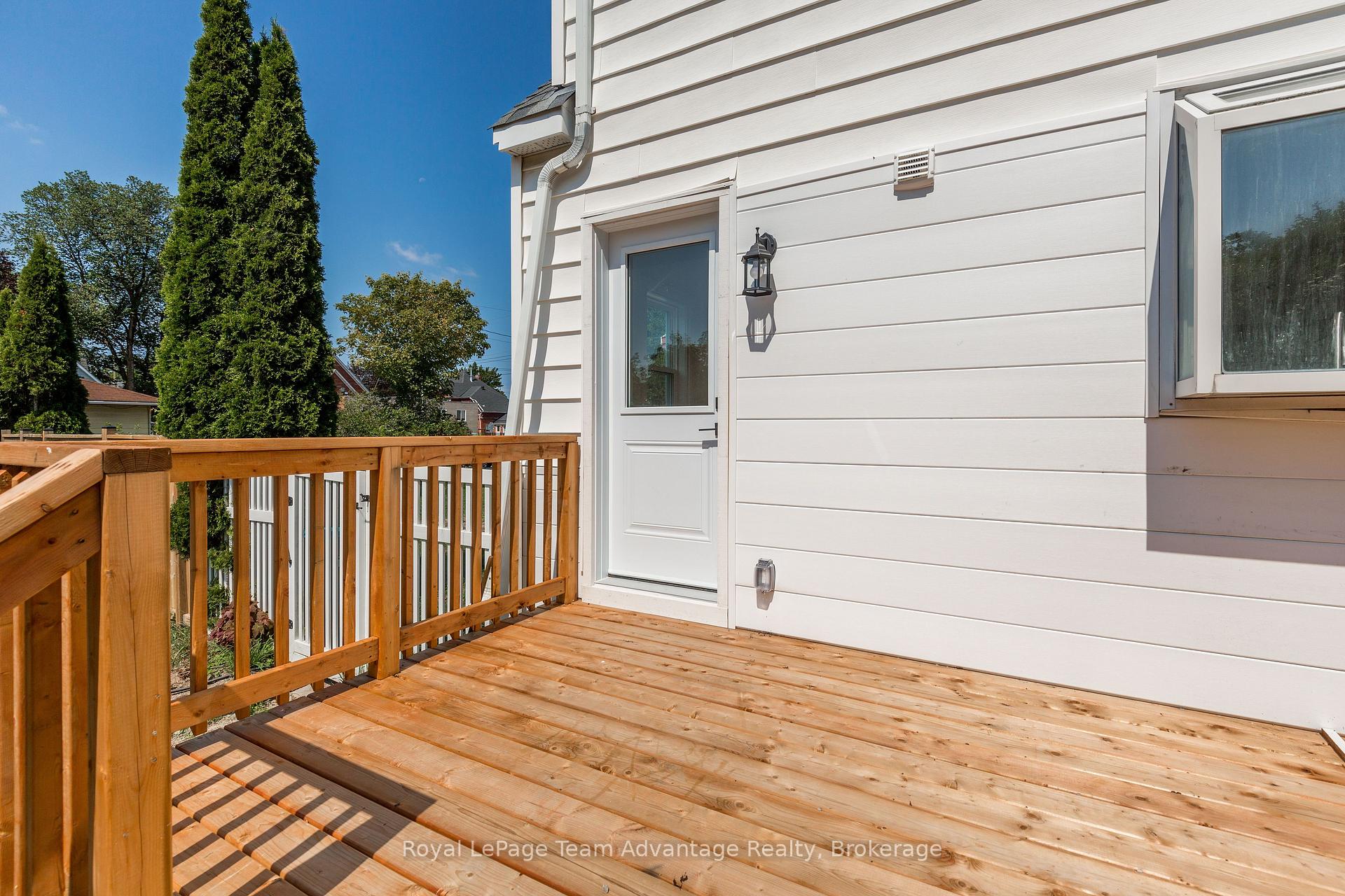 Photo 25 of 9 Houden Street, Springwater, Elmvale — HOMEH