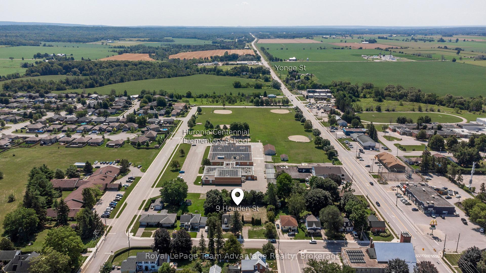Photo 37 of 9 Houden Street, Springwater, Elmvale — HOMEH