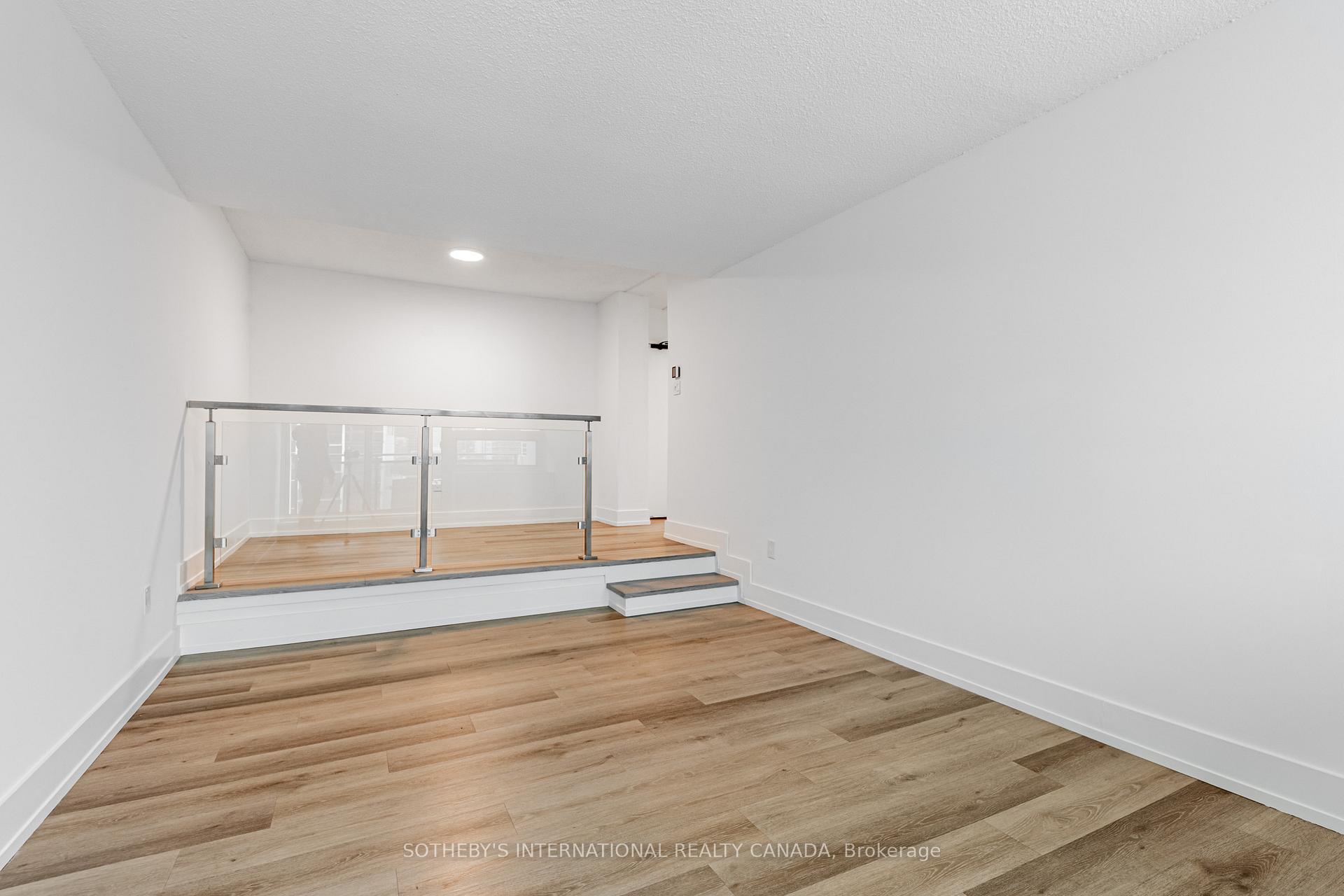 Photo 6 of Unit N2106, 201 Sherbourne Street, Toronto, Moss Park — HOMEH
