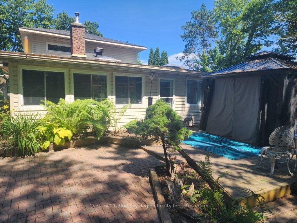 Photo 4 of 14 Birch Street, North Bay, Ferris — HOMEH