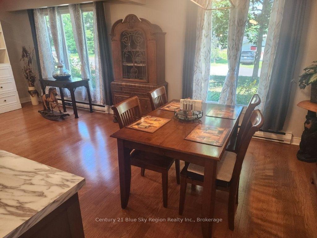 Photo 12 of 14 Birch Street, North Bay, Ferris — HOMEH