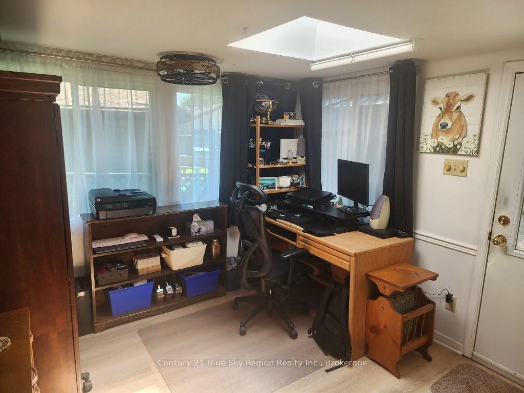 Photo 18 of 14 Birch Street, North Bay, Ferris — HOMEH