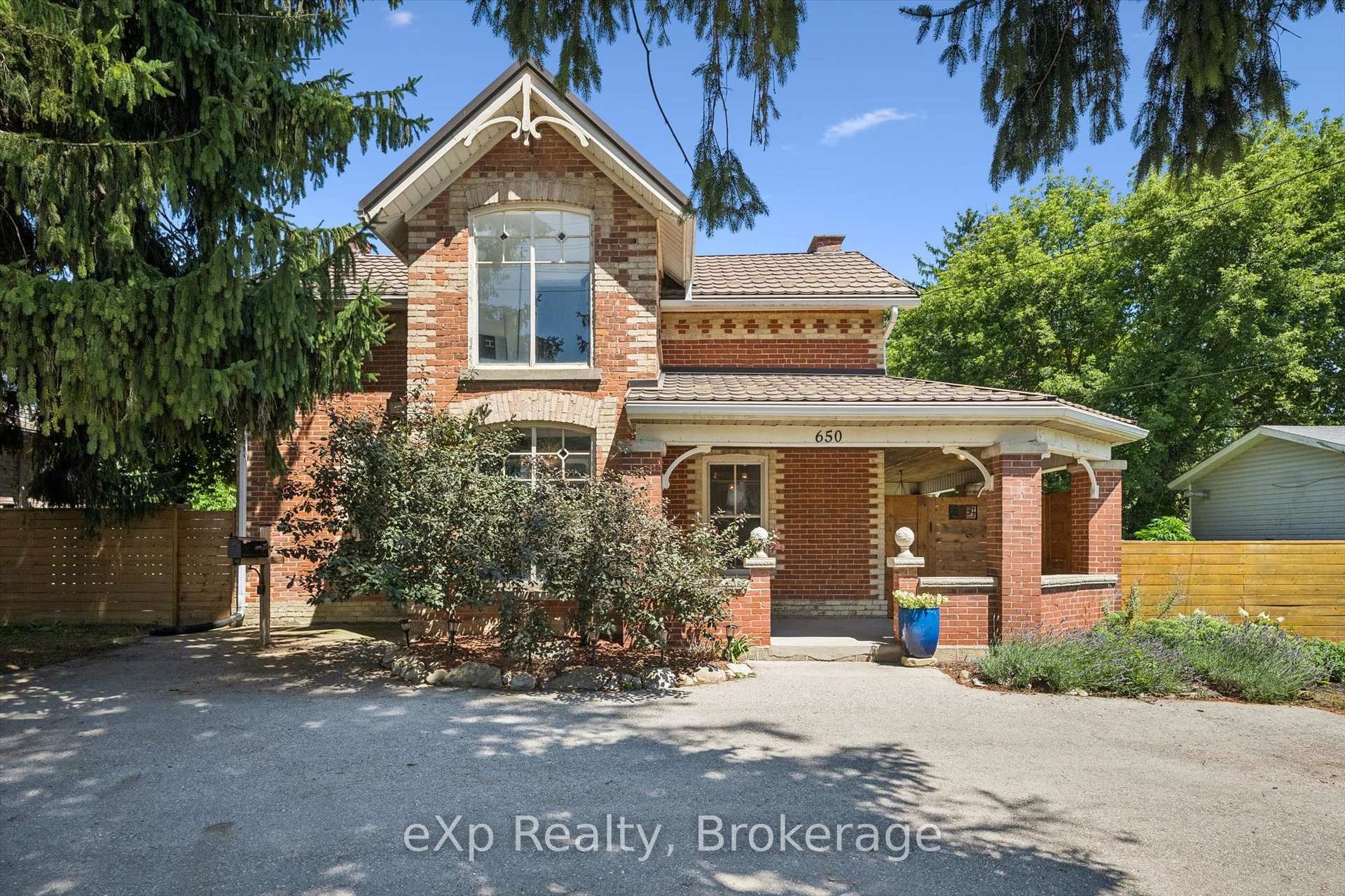 Photo of 650 St David St, North Road