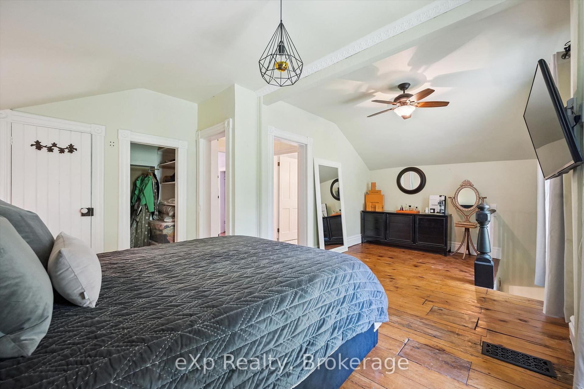 Photo 23 of 650 St David St, North Road, Centre Wellington, Fergus — HOMEH